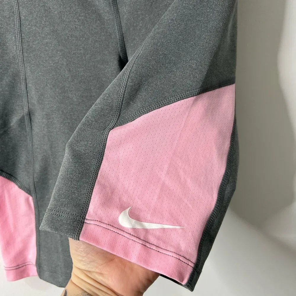 Nike Shorts - Picture 3 of 6